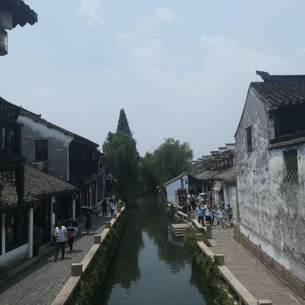 今年过年，湖南春运志愿者用爱护航回家路