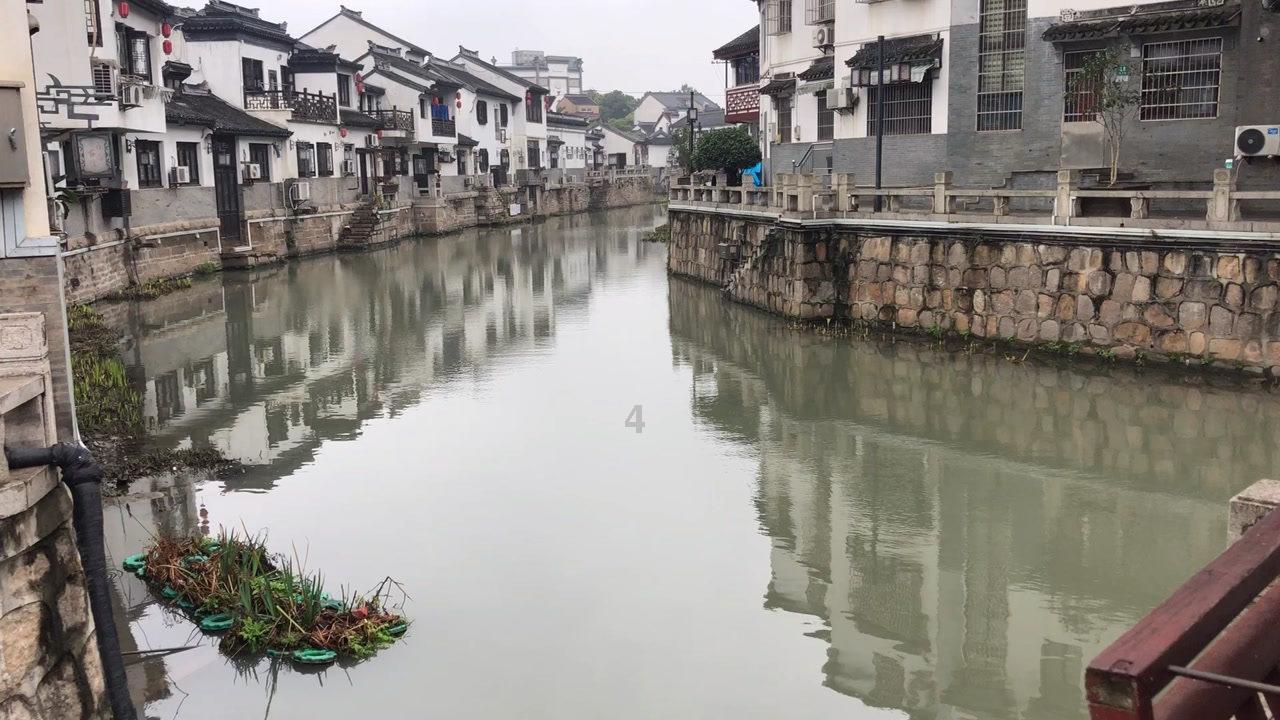 向“小三劝退师”开价数十万，这样真的能留住自己的丈夫吗？游戏画面