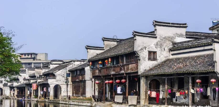 春节前来云南玩,吃云南米线,逛昆明老街,船游滇池这价格贵吗?